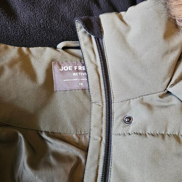 JOE Fresh + ACTIVE Mid Length Puffer Coat NWOT - Picture 4 of 10